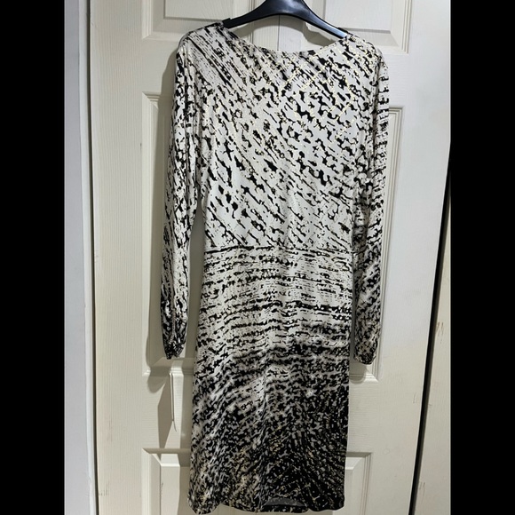 Joseph Ribkoff Black/Ivory/ Gold dress Size 10 - Picture 2 of 2